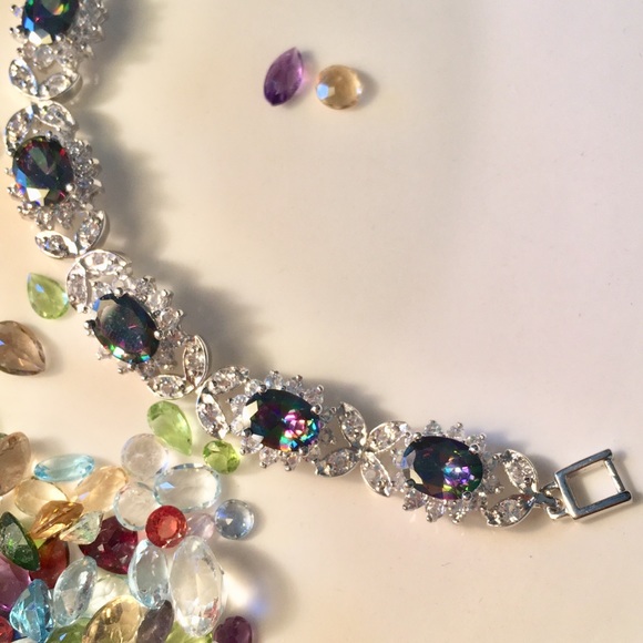 Genuine Mystic Topaz + White Topaz Bracelet 7.5 in - Picture 2 of 6